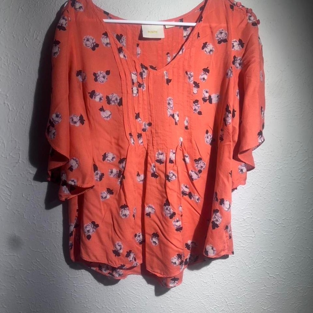 Maeve Maya Floral Flutter Sleeve. Anthropologie. size 4